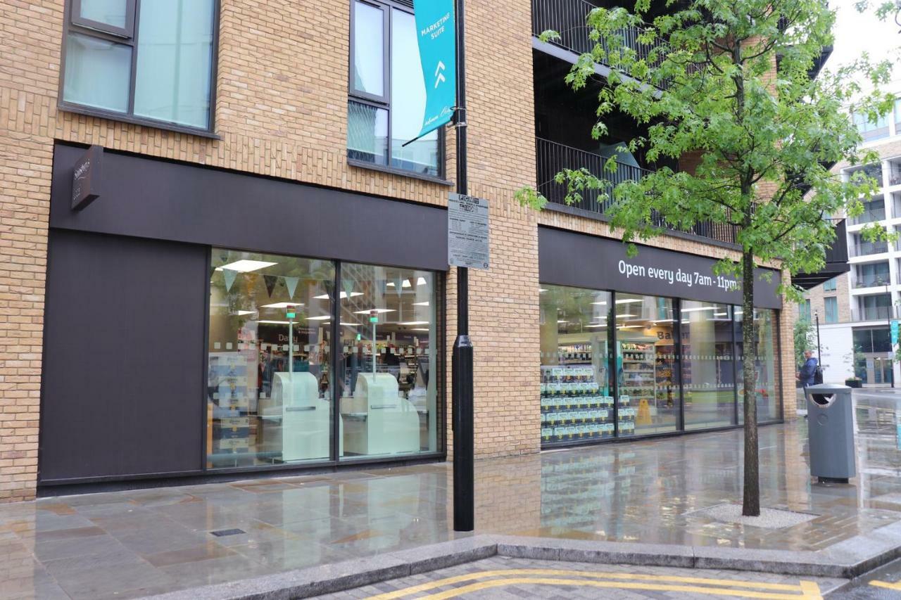 Premium Waterside Apartment London Exterior photo